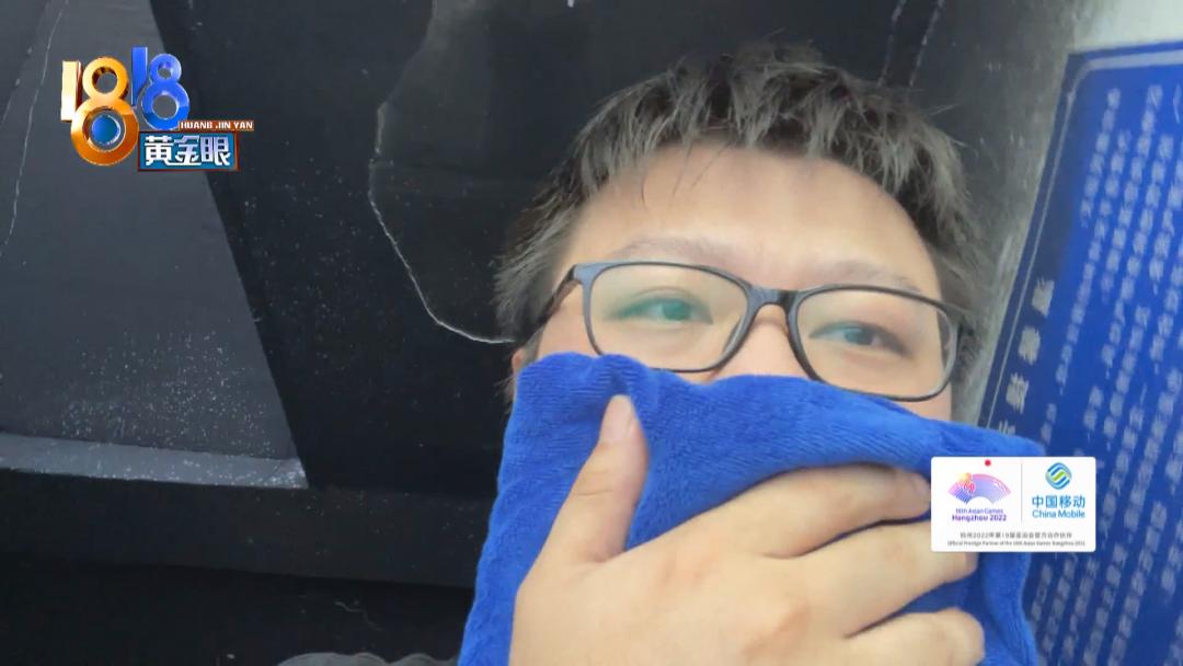 DƬ